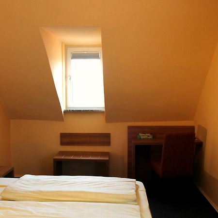 Zur Lindenau Hotel Рюдесхайм ам Рейн Стая снимка