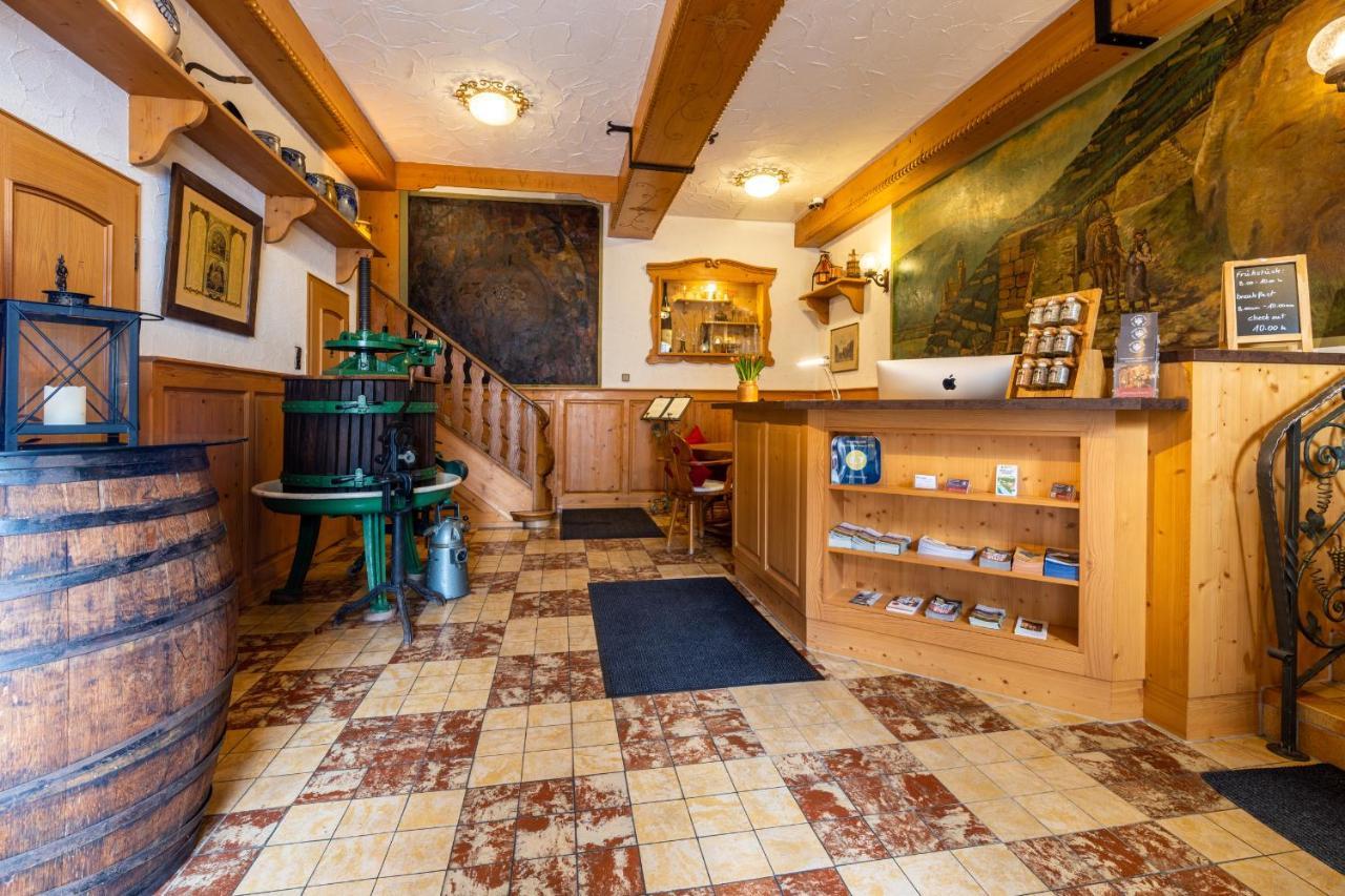 Zur Lindenau Hotel Рюдесхайм ам Рейн Екстериор снимка