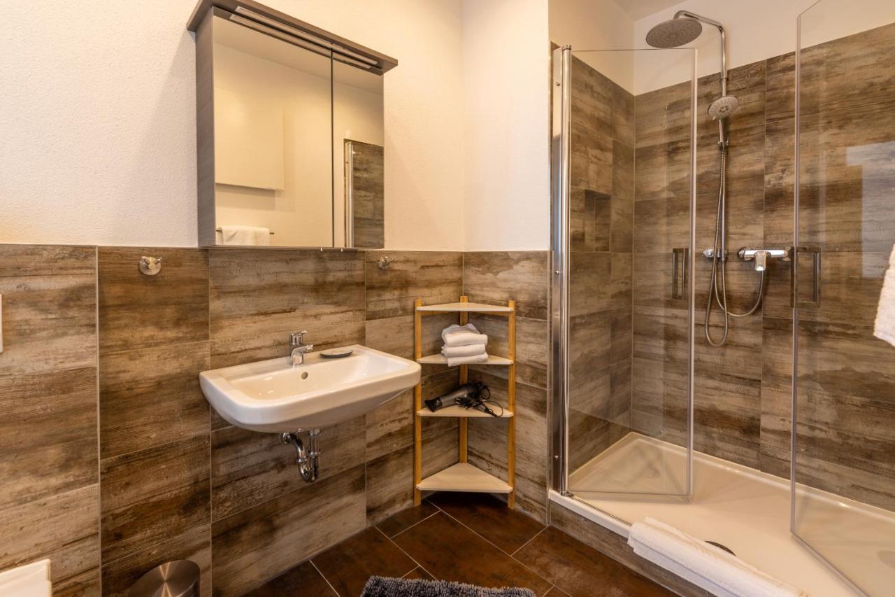 Zur Lindenau Hotel Рюдесхайм ам Рейн Екстериор снимка