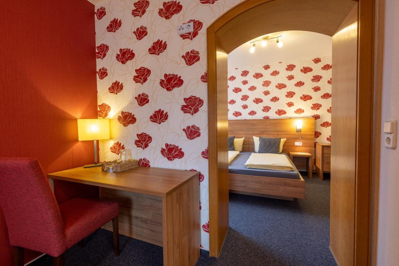Zur Lindenau Hotel Рюдесхайм ам Рейн Екстериор снимка