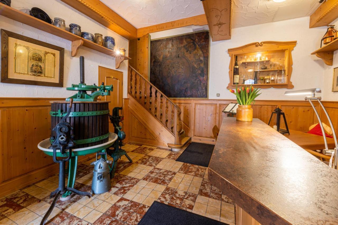 Zur Lindenau Hotel Рюдесхайм ам Рейн Екстериор снимка